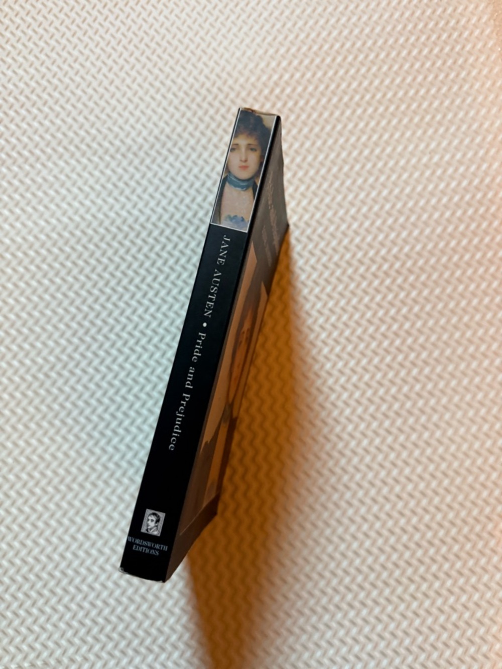 Wordsworth Classics Pride and Prejudice by Jane Austen - Black Cover - Picture 3 of 4